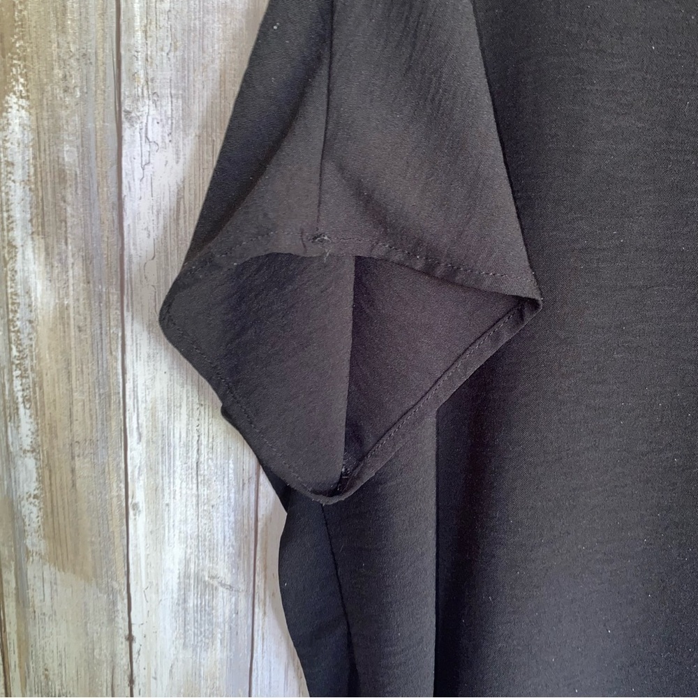Entro Black Solid V Neck Blouse - image 3